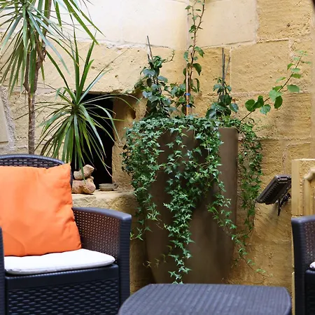 Traditional House Of Character In Gozo Għarb