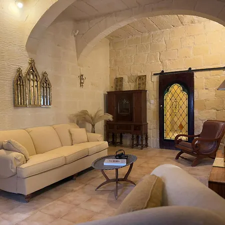 Traditional House Of Character In Gozo *